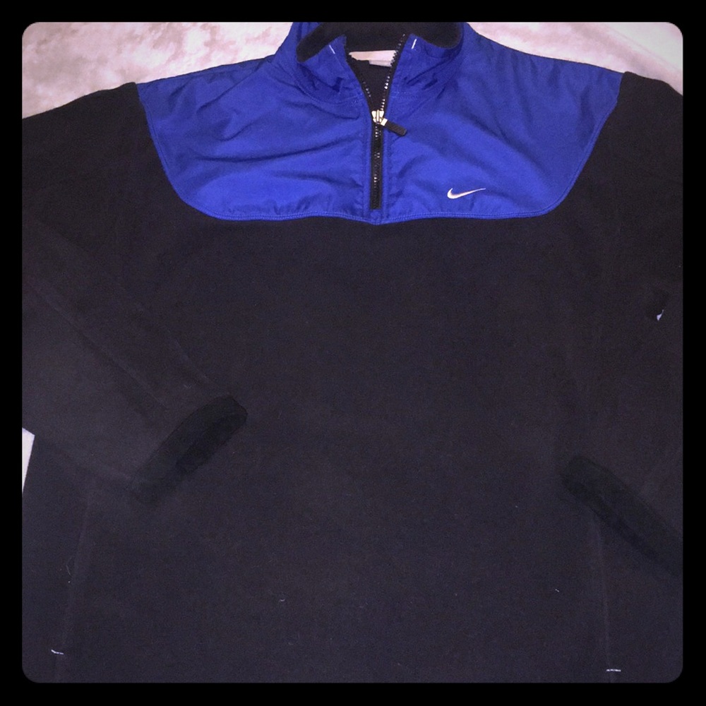 Nike fleece 1/4 zip vibrant blue size medium